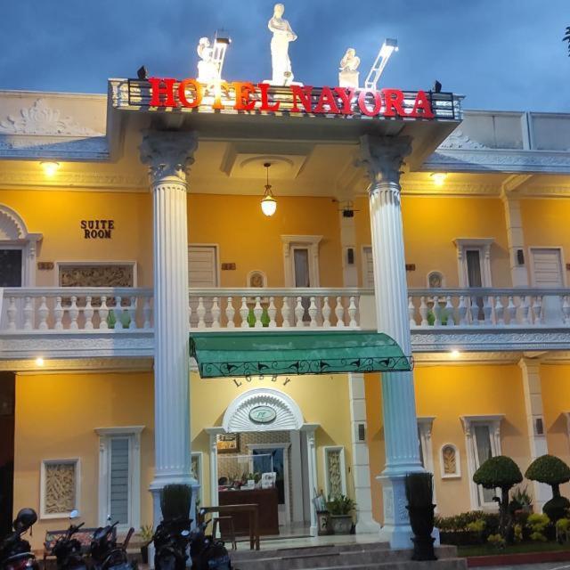 Hotel Nayora Prabumulih Perabumulih ภายนอก รูปภาพ